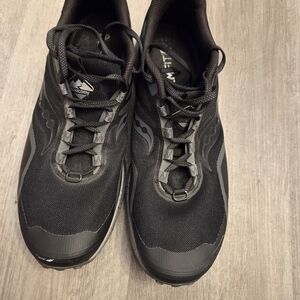 Saucony Men's Black Trail Running Shoes